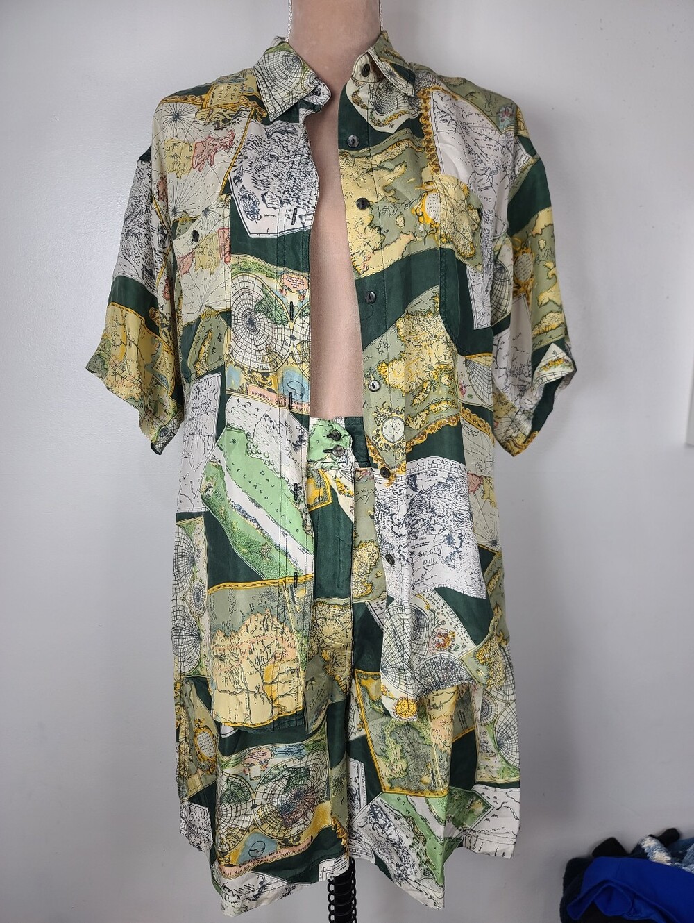 Vintage Whistles Silk Matching Camp Short Sleeve Top & Culotte Shorts Set M - Picture 9 of 16